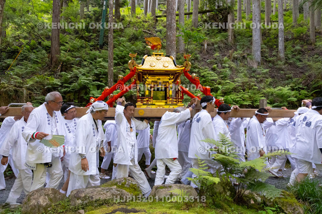 京都府　貴船神社　貴船祭　神輿渡御