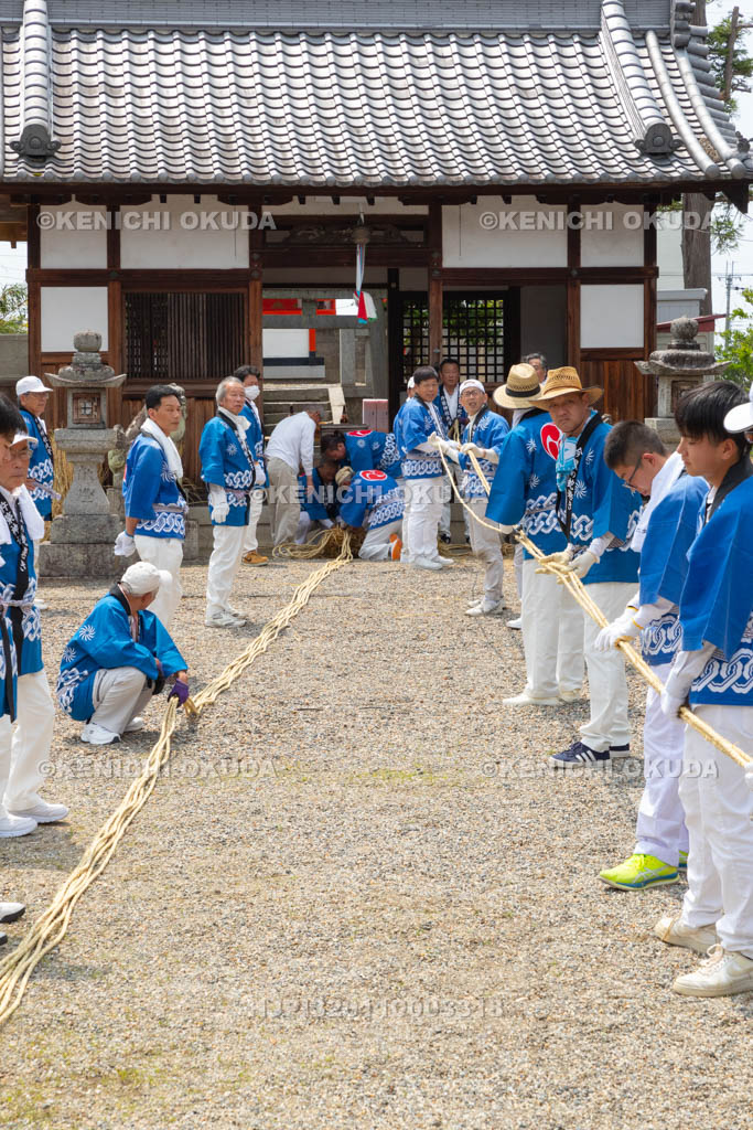 奈良県　今里の蛇巻き　蛇体作成