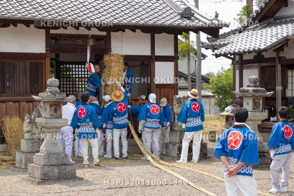 奈良県　今里の蛇巻き　蛇体作成