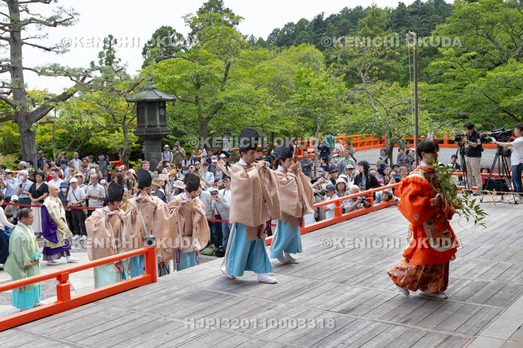 京都府　鞍馬寺　竹伐り会式　出会儀