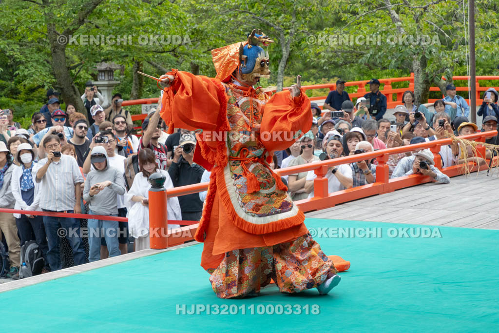 京都府　鞍馬寺　竹伐り会式　舞楽奉納