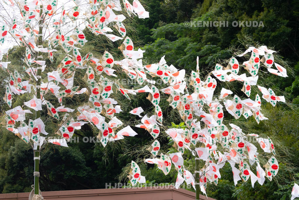 三重県　浅間祭前夜祭（方座浦）　幣竹
