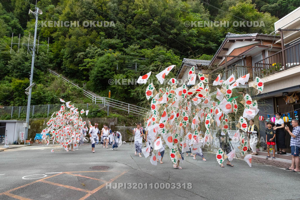 三重県　浅間祭前夜祭（方座浦）　幣廻し