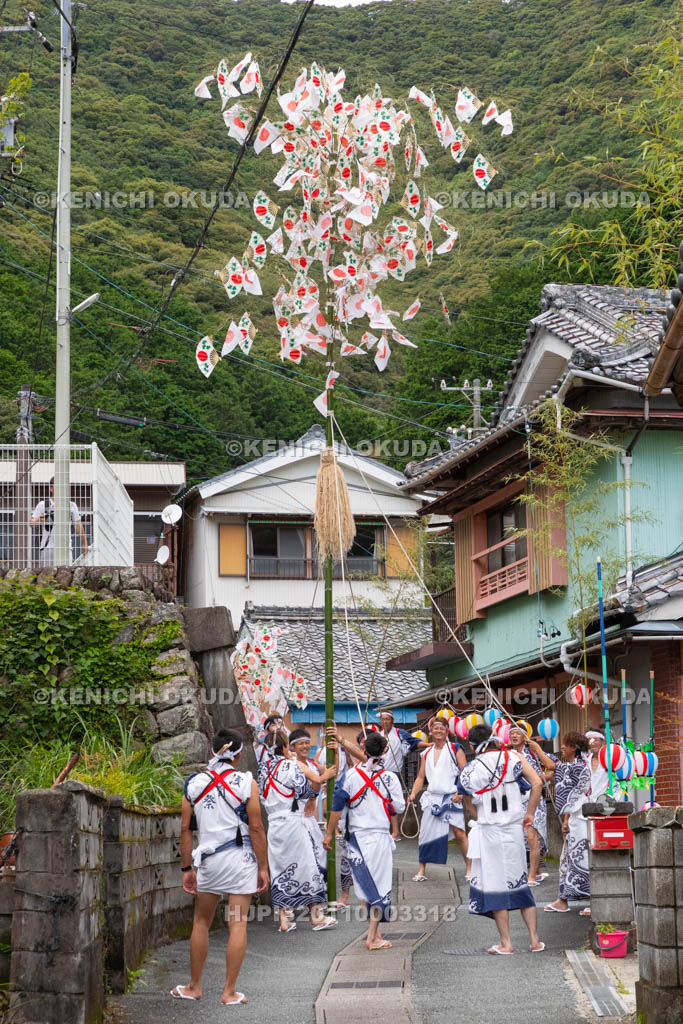 三重県　浅間祭前夜祭（方座浦）　幣廻し