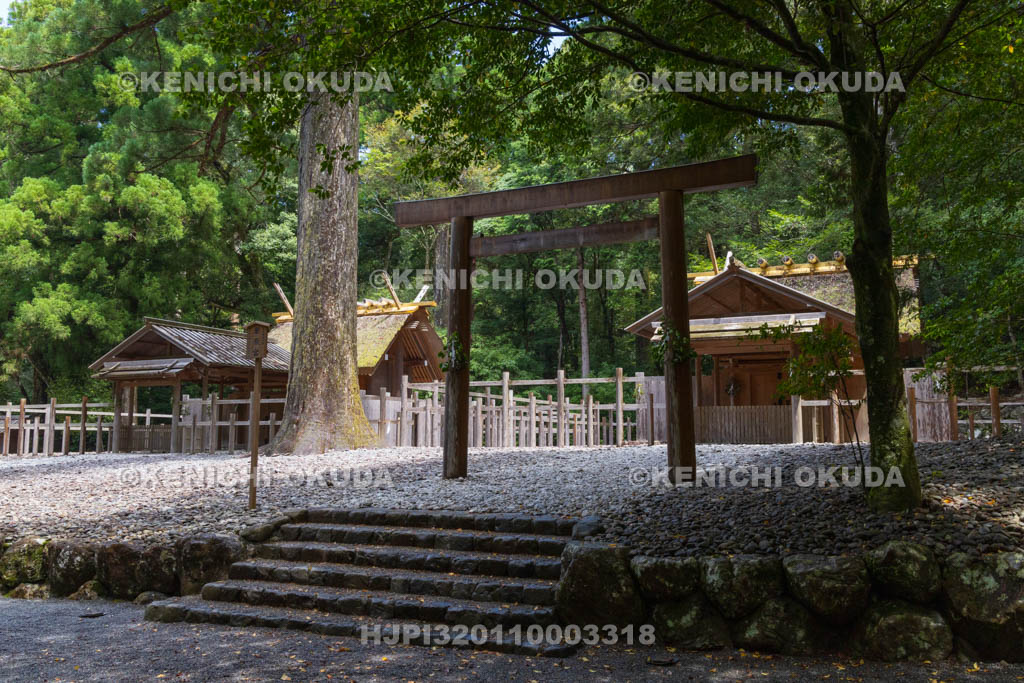 三重県　皇大神宮（内宮）別宮　瀧原宮