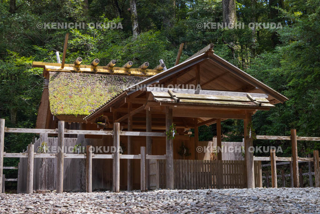 三重県　皇大神宮（内宮）別宮　瀧原宮