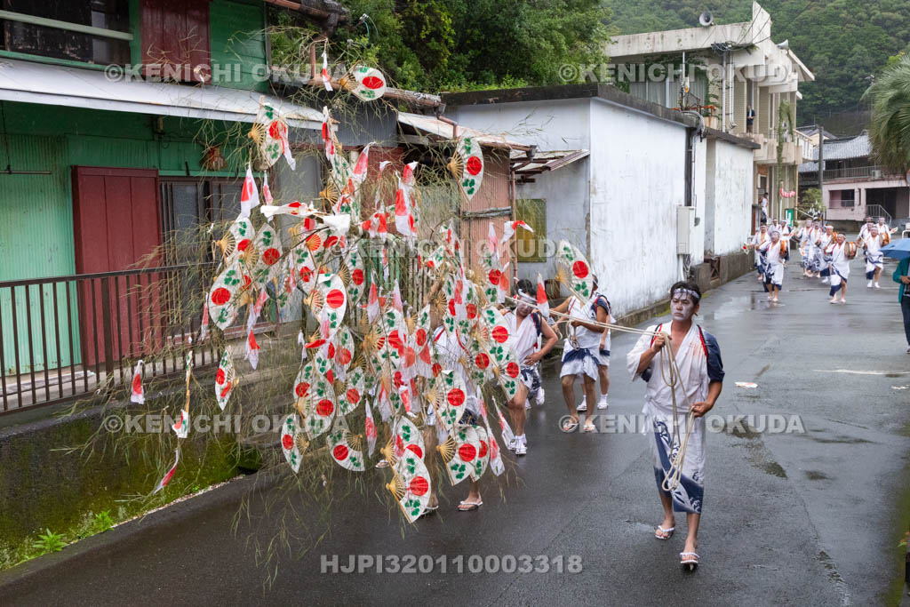 三重県　浅間祭本祭（方座浦）　幣廻し