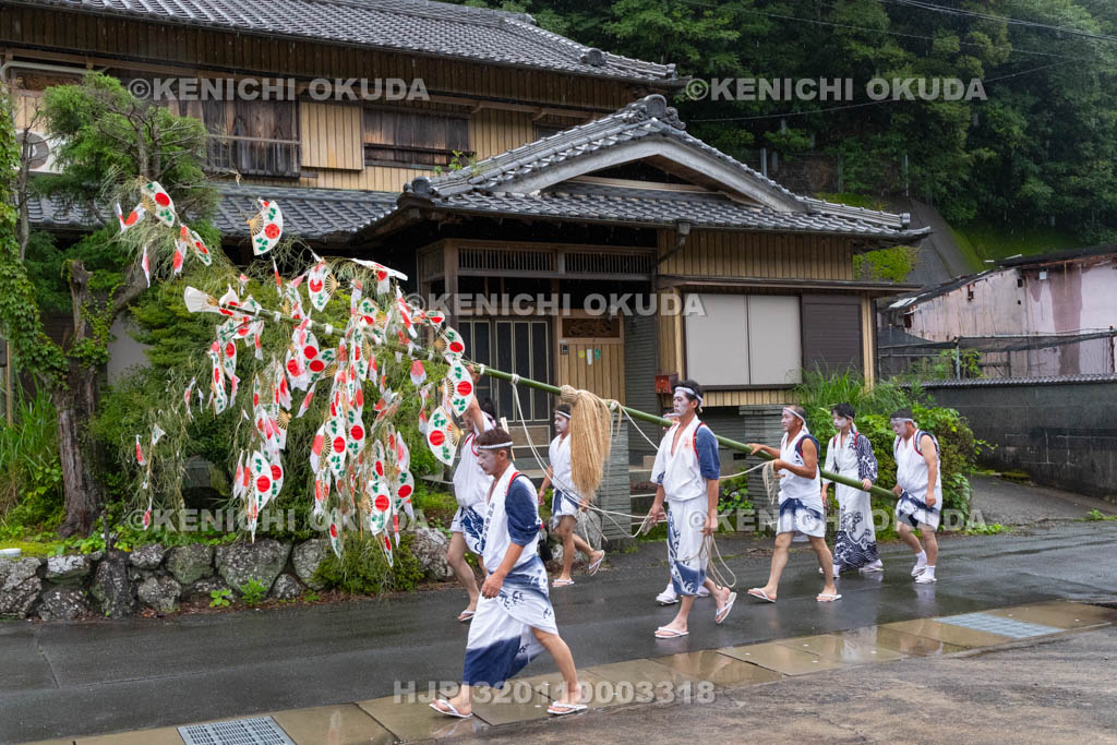 三重県　浅間祭本祭（方座浦）　幣廻し