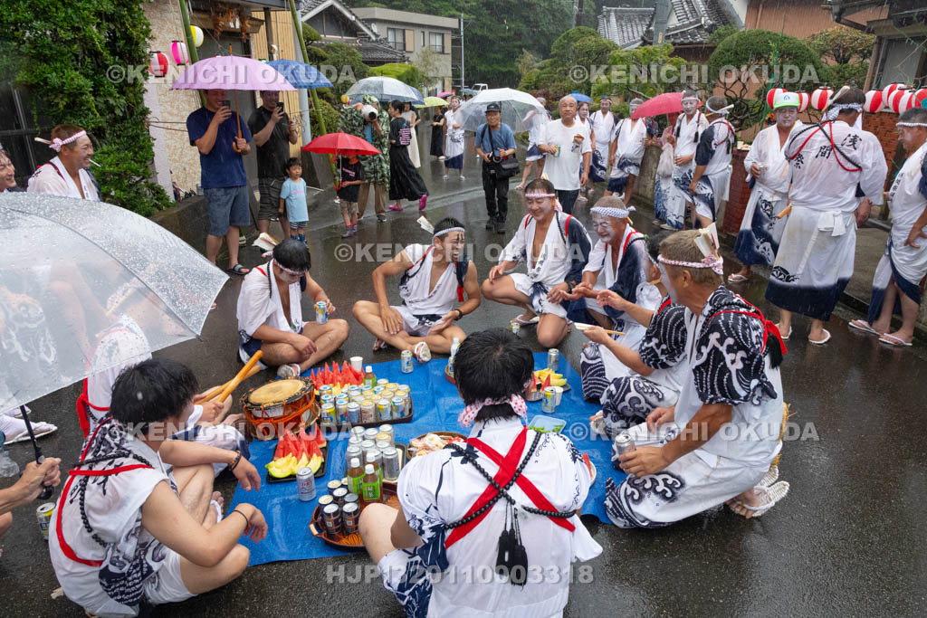 三重県　浅間祭本祭（方座浦）　幣立て　会食