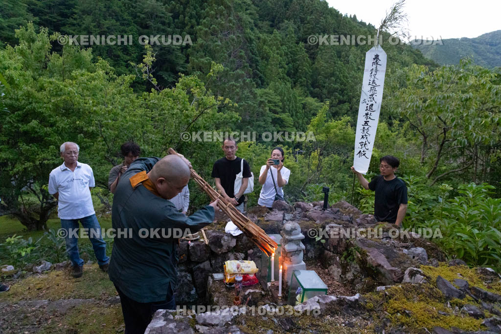奈良県　上北山西原　虫送り
