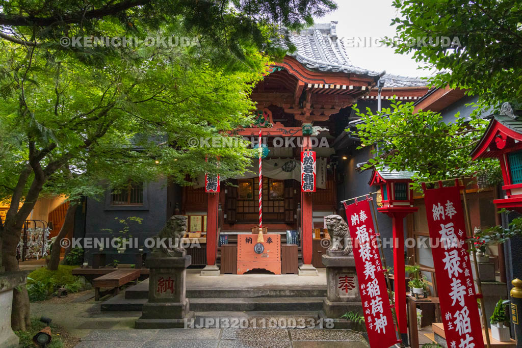 東京都　於岩稲荷　陽運寺　本堂