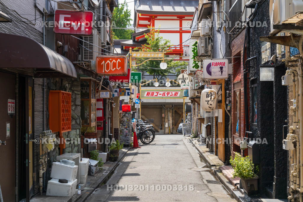 東京都　新宿ゴールデン街