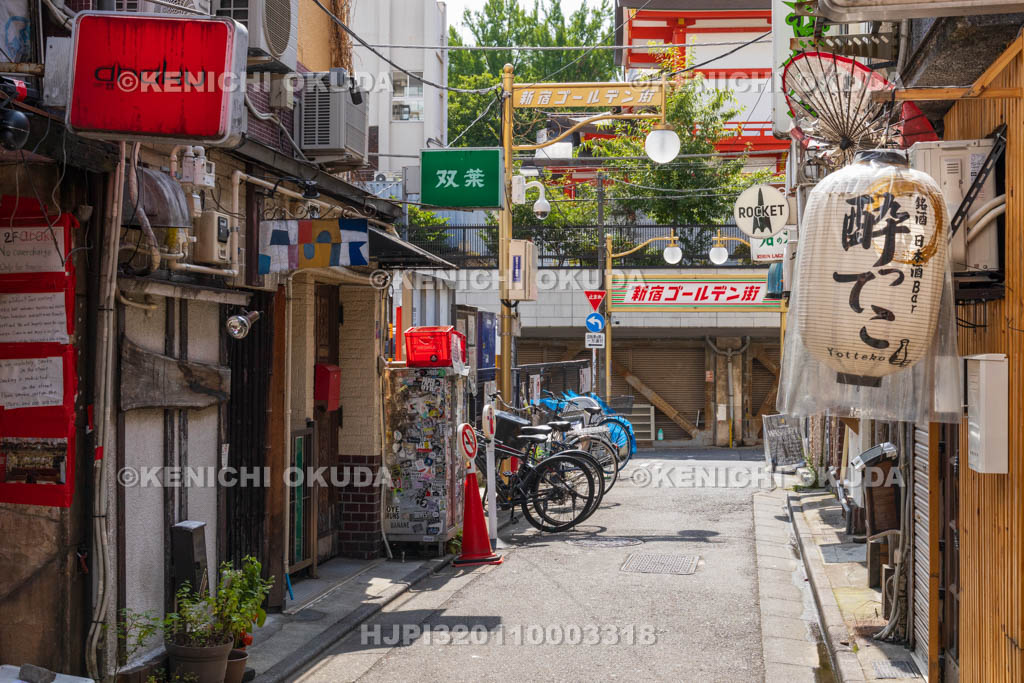 東京都　新宿ゴールデン街