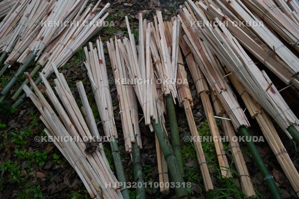 奈良県　小橡（ことち）の虫送り　松明