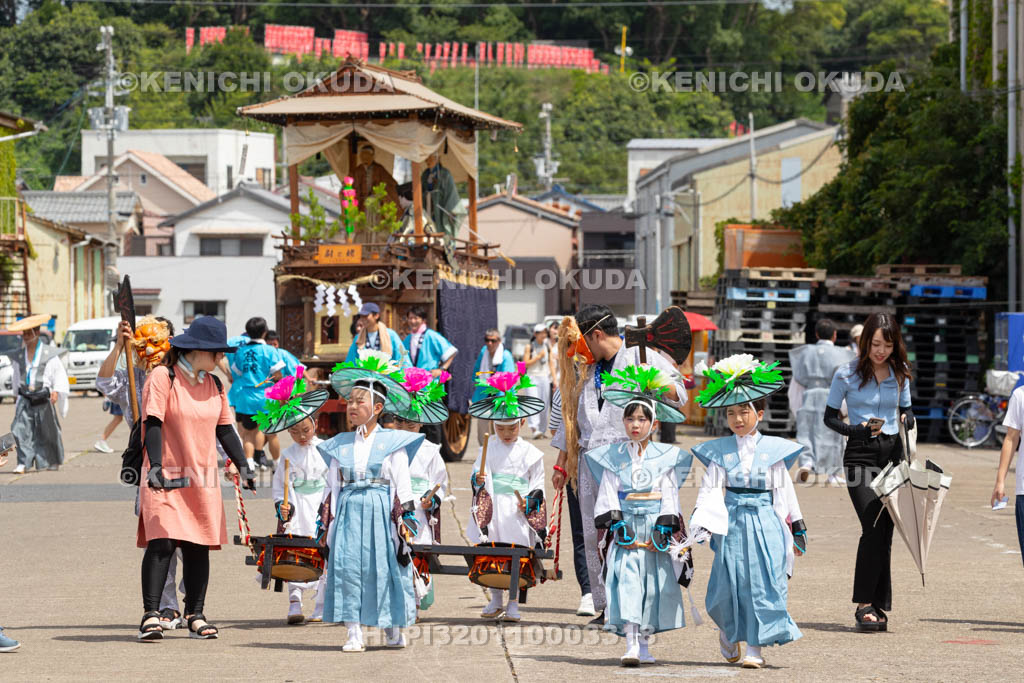 和歌山県　田辺祭（宵宮）　御旅所　稚児（本町）