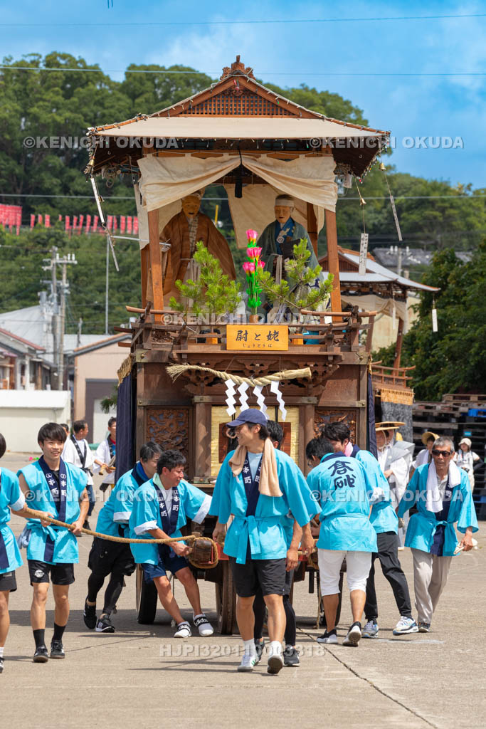 和歌山県　田辺祭（宵宮）　御旅所　笠鉾（本町）