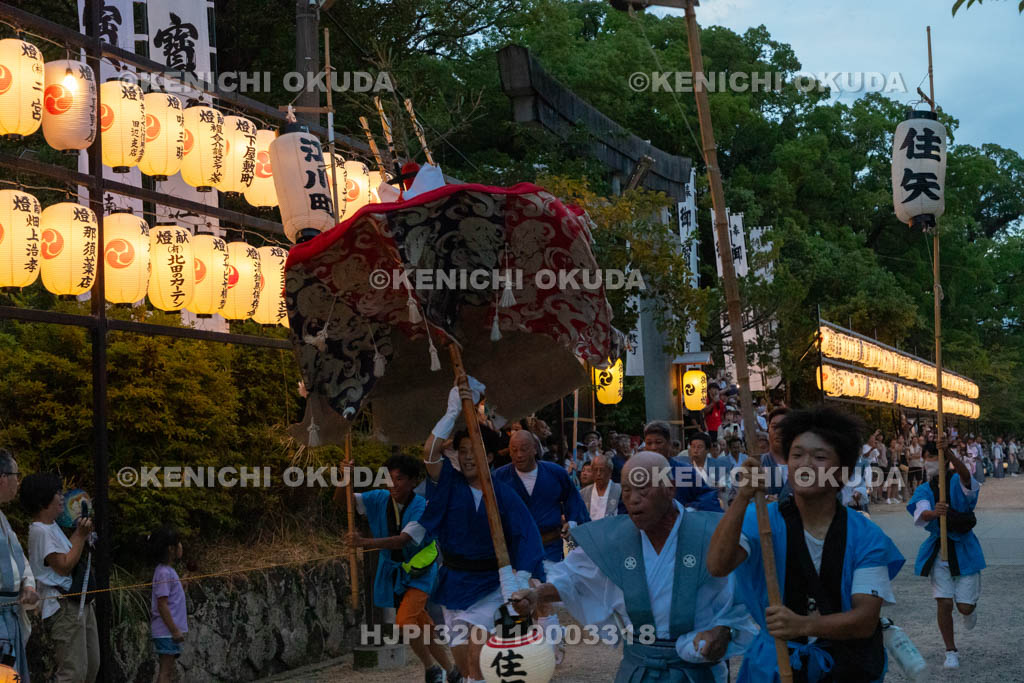 和歌山県　田辺祭（宵宮）　住矢の走り