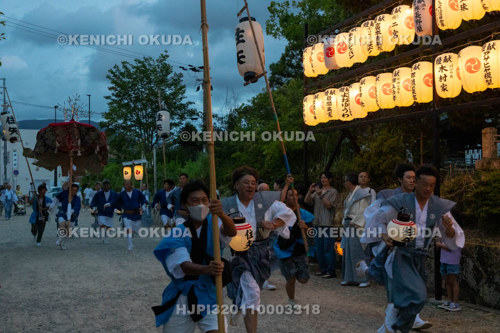 和歌山県　田辺祭（宵宮）　住矢の走り