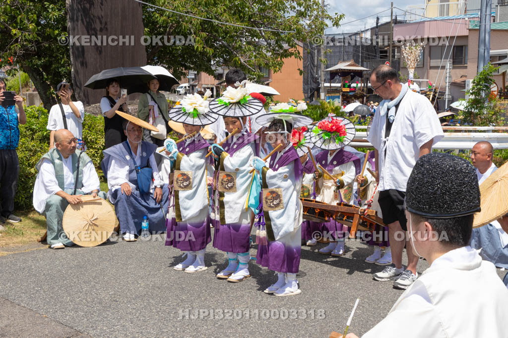 和歌山県　田辺祭（本祭）　七度半のお勤め（潮垢離）