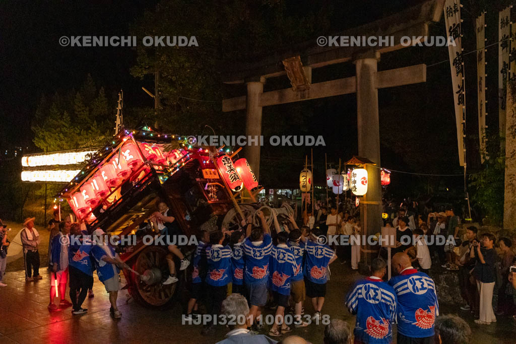 和歌山県　田辺祭（本祭）　曳き別れ　笠鉾（江川町組・恵美須）