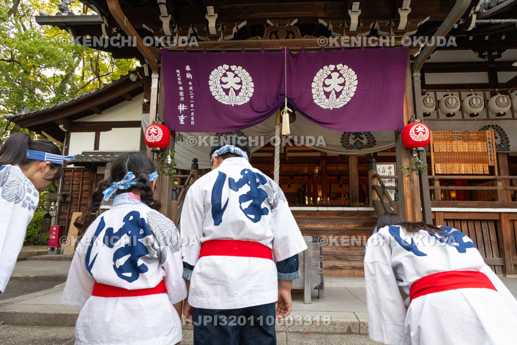 三重県　桑名石取祭　お勝さん（おかっつぁん）