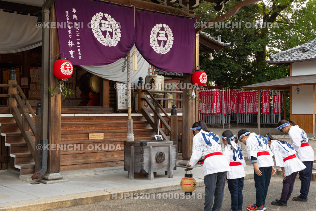 三重県　桑名石取祭　お勝さん（おかっつぁん）
