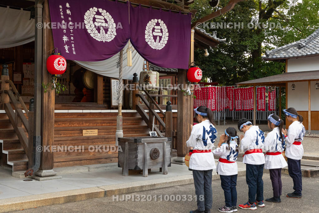 三重県　桑名石取祭　お勝さん（おかっつぁん）