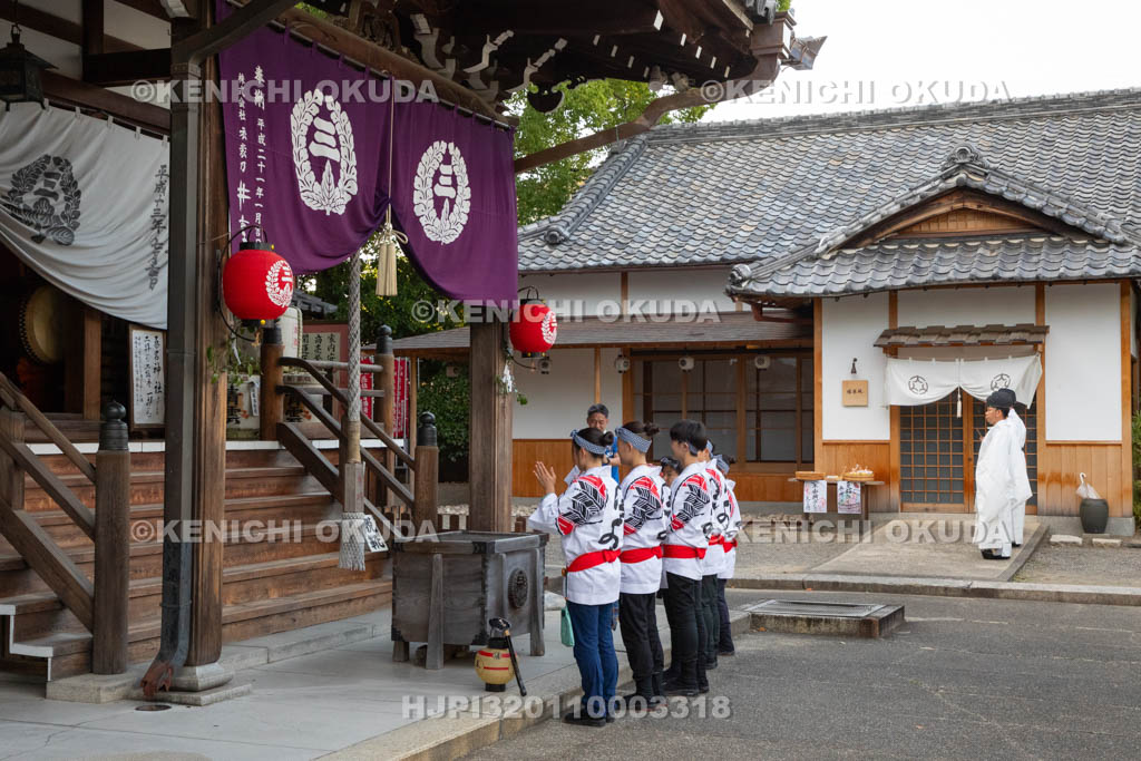 三重県　桑名石取祭　お勝さん（おかっつぁん）