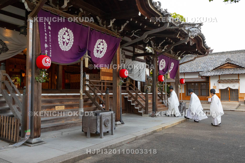 三重県　桑名石取祭　夕御饌祭　参進