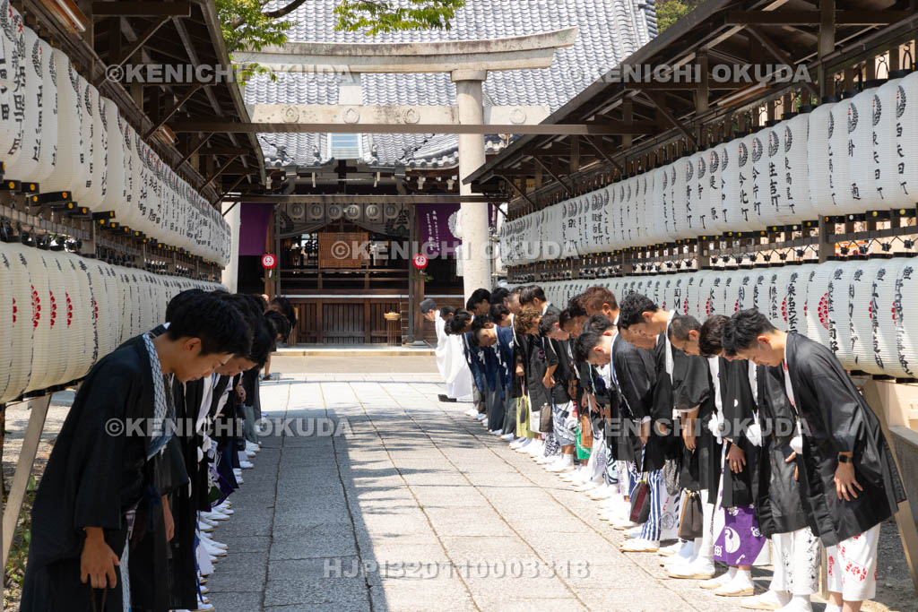 三重県　桑名石取祭　青年連盟正式参拝　参進