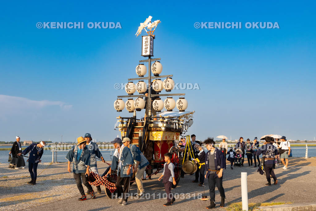 三重県　桑名石取祭　祭車（西舩馬町)
