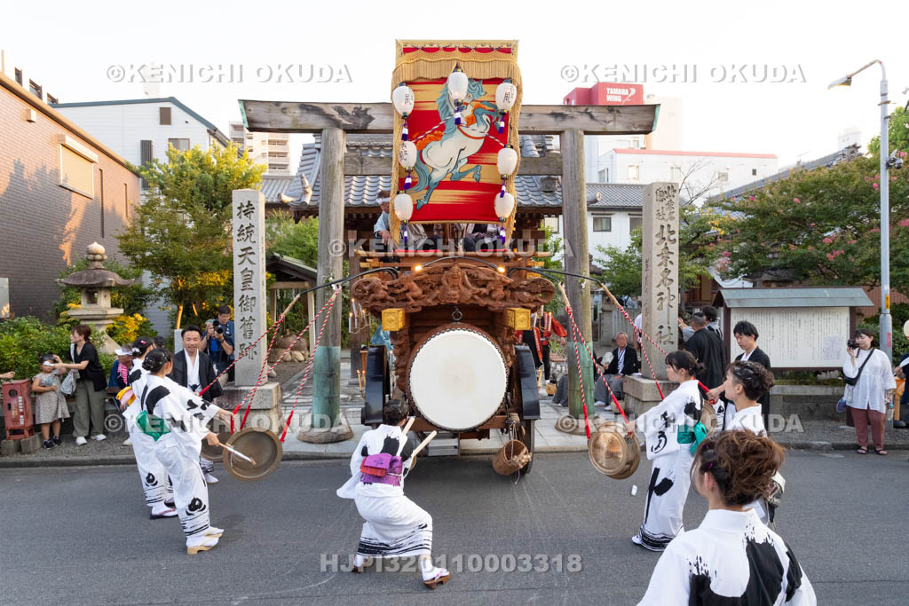 三重県　桑名石取祭　試楽　祭車（今北町）