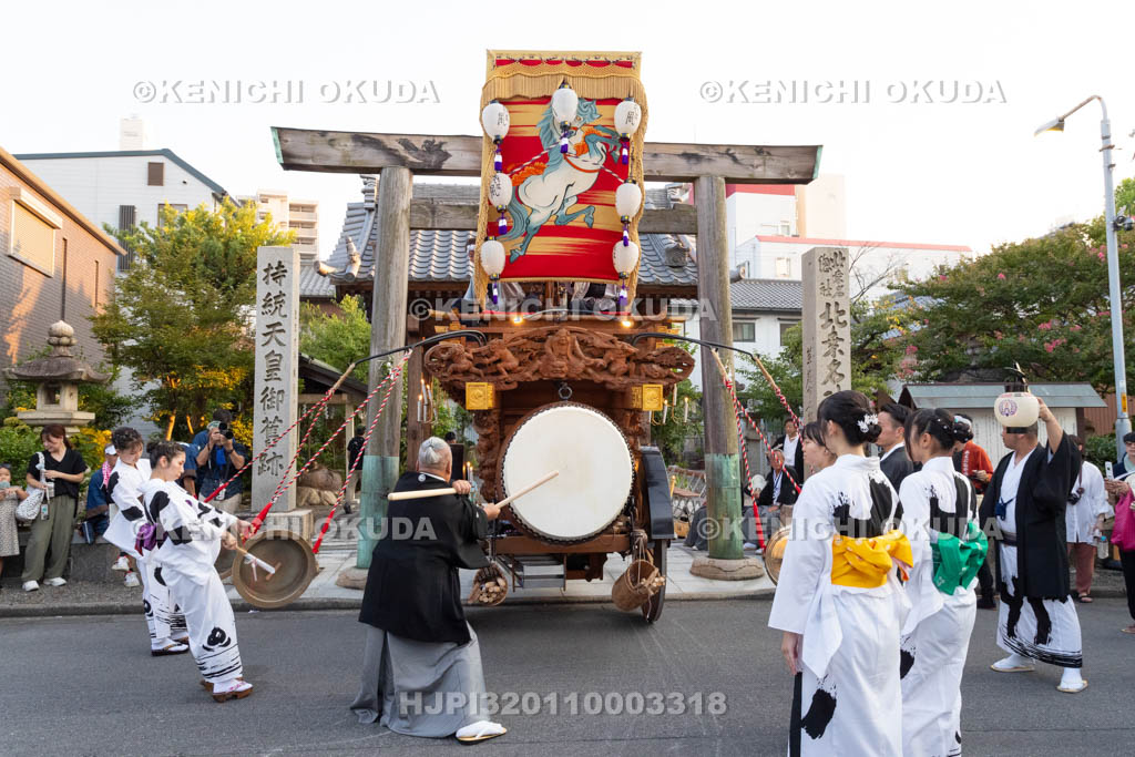 三重県　桑名石取祭　試楽　祭車（今北町）