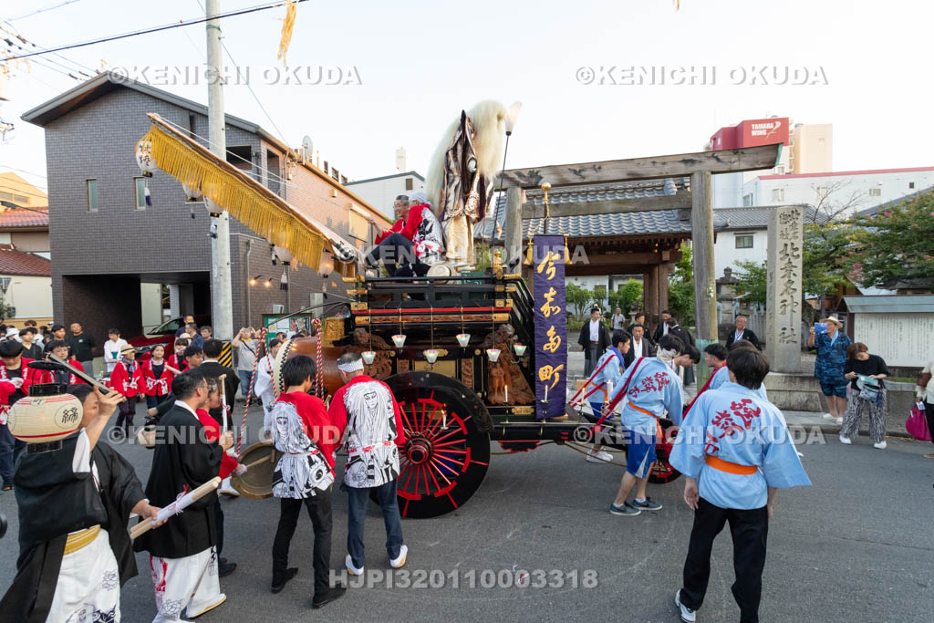 三重県　桑名石取祭　試楽　祭車（今片町）