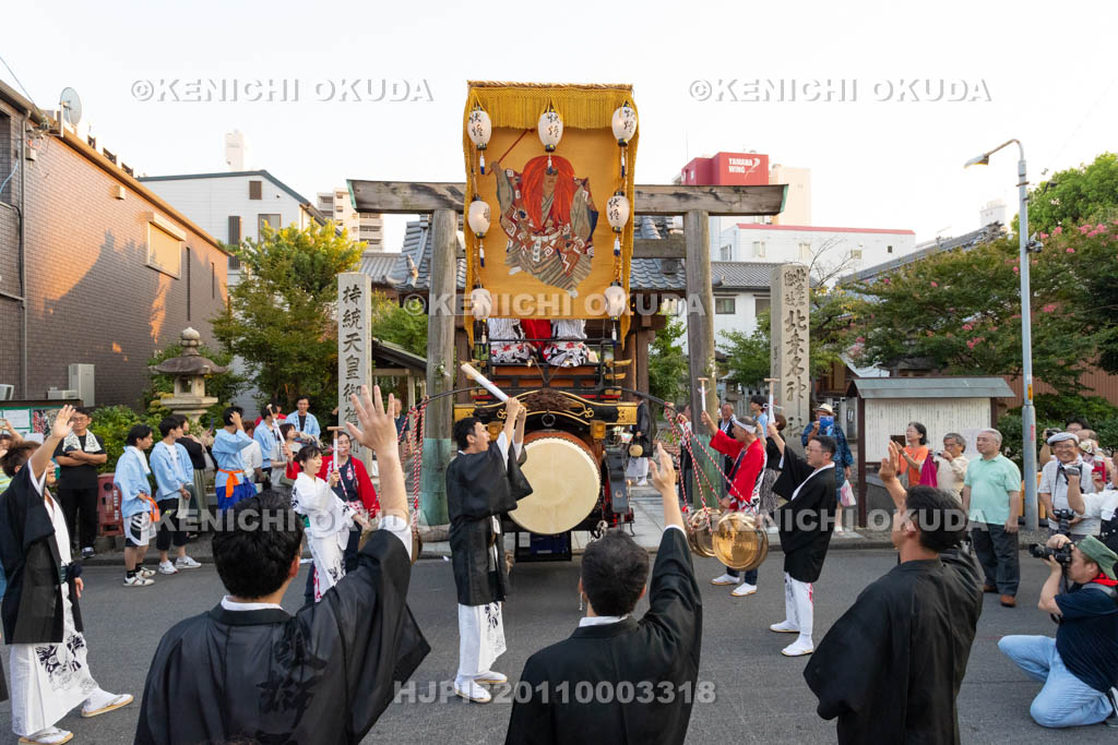 三重県　桑名石取祭　試楽　祭車（今片町）