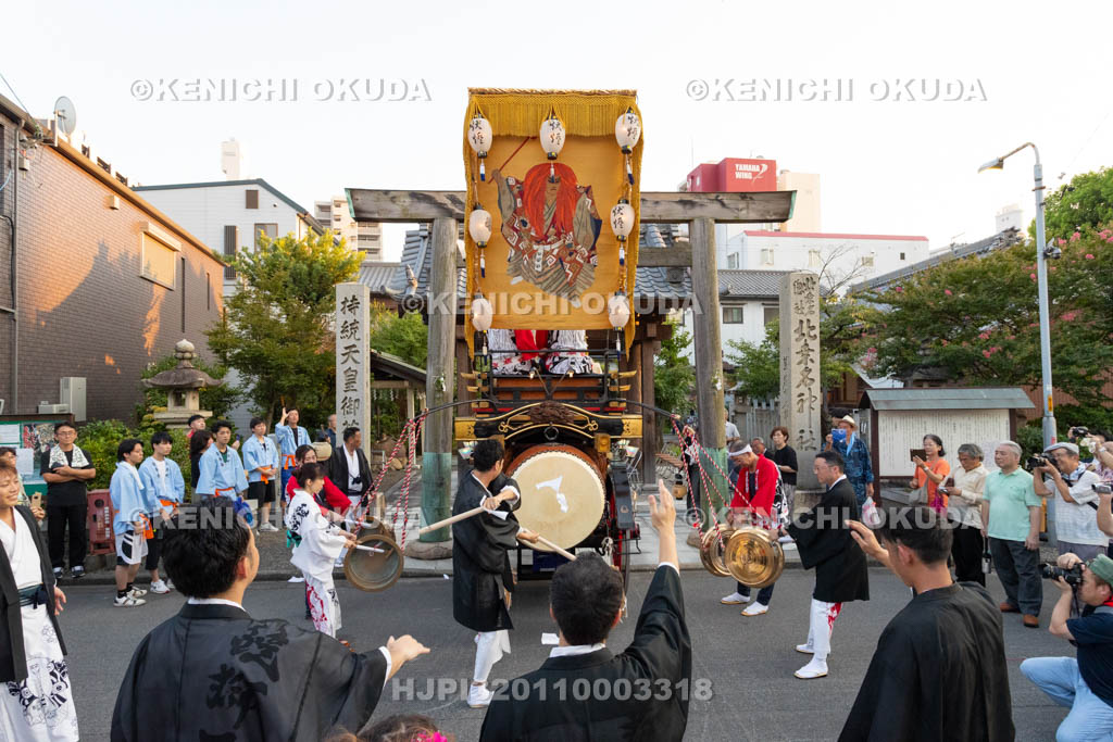 三重県　桑名石取祭　試楽　祭車（今片町）