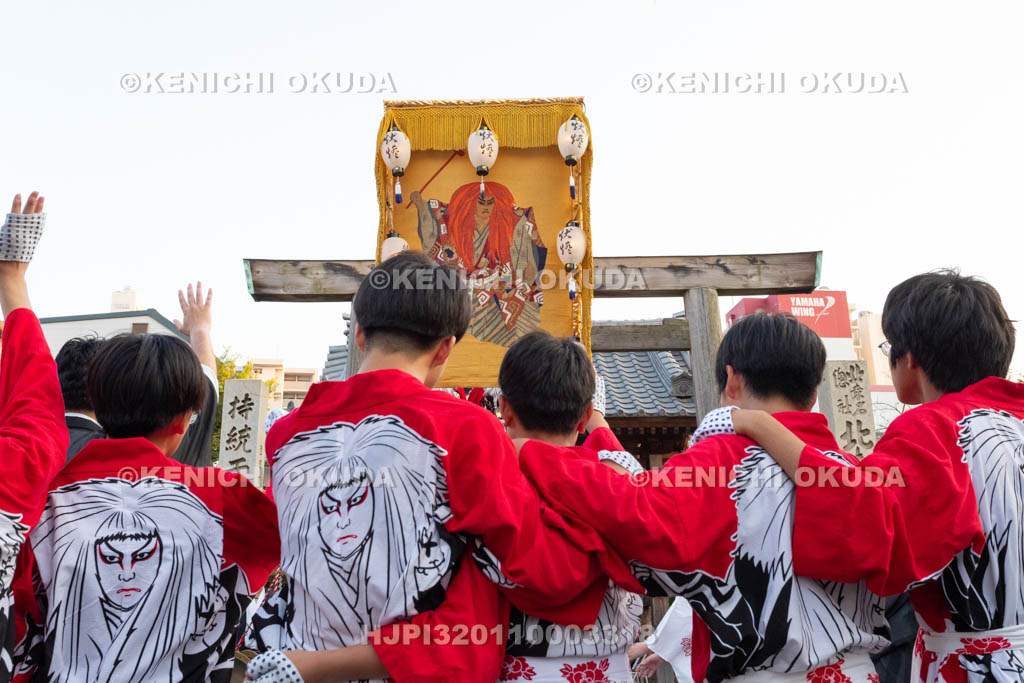 三重県　桑名石取祭　試楽　祭車（今片町）