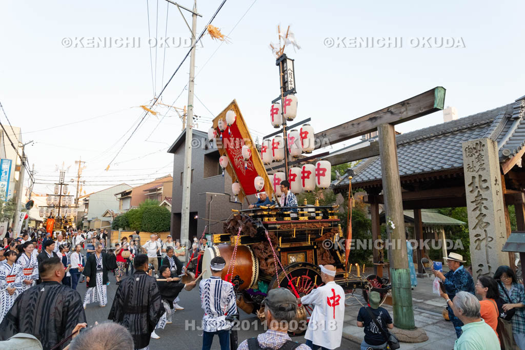 三重県　桑名石取祭　試楽　祭車（今中町）