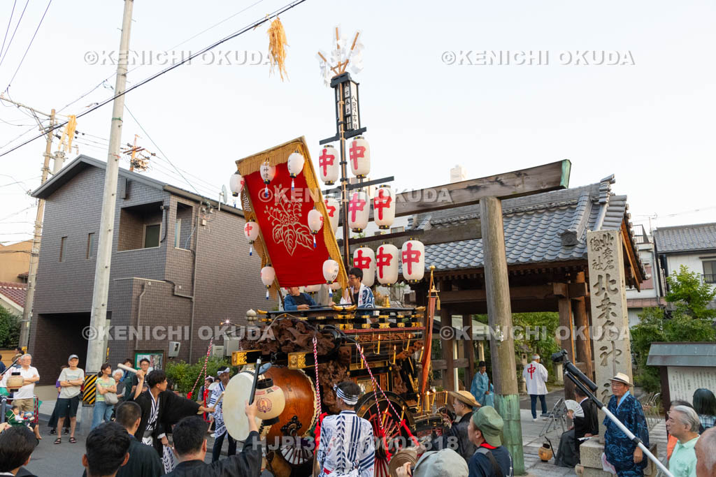 三重県　桑名石取祭　試楽　祭車（今中町）