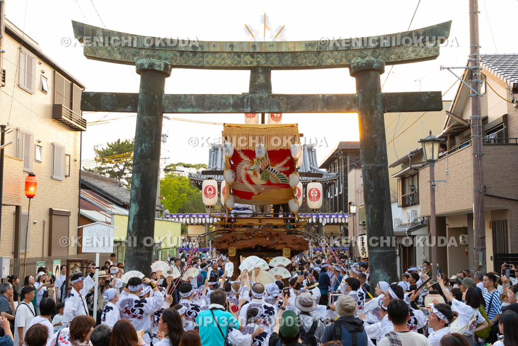 三重県　桑名石取祭　斎火受渡・渡祭始式（本楽）　祭車（吉津屋町）