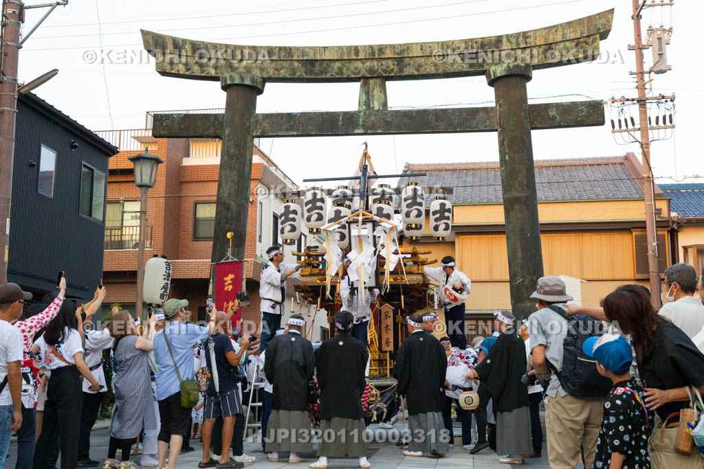 三重県　桑名石取祭　斎火受渡・渡祭始式（本楽）　祭車（吉津屋町）