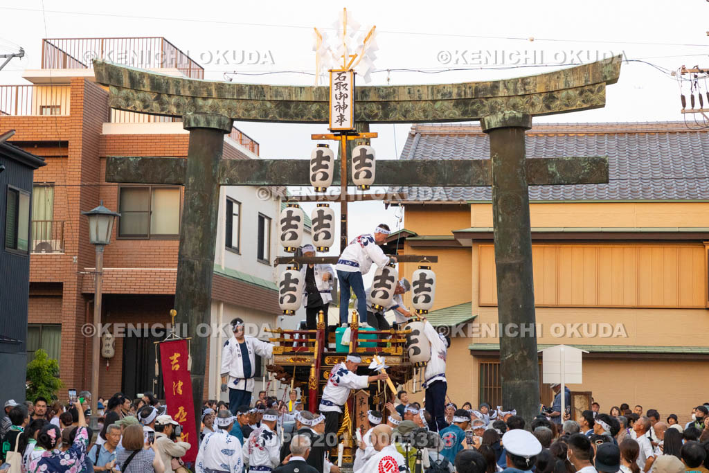 三重県　桑名石取祭　斎火受渡・渡祭始式（本楽）　祭車（吉津屋町）