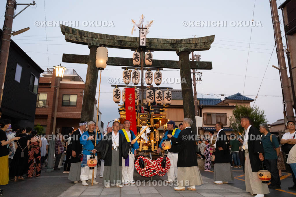 三重県　桑名石取祭　花車渡祭（本楽）　祭車（壽町）