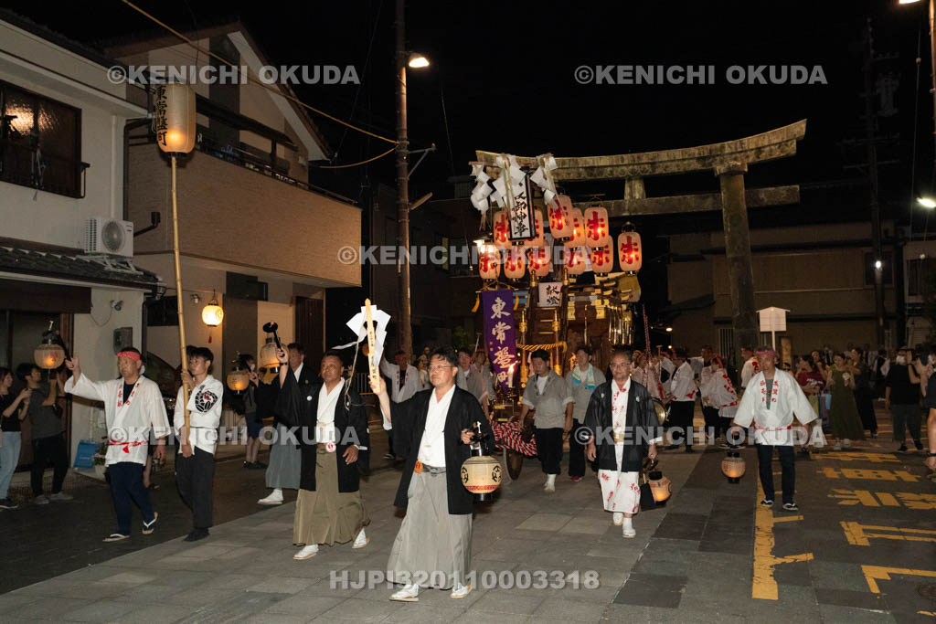 三重県　桑名石取祭　花車渡祭（本楽）　祭車（東常盤町）
