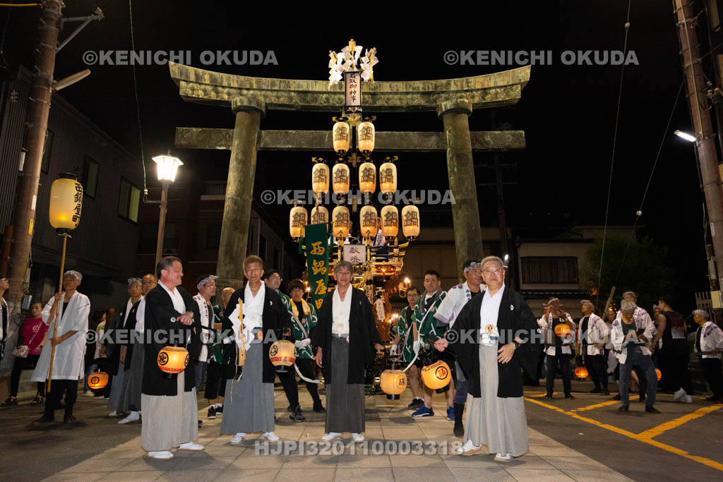三重県　桑名石取祭　花車渡祭（本楽）　祭車（西鍋屋町）