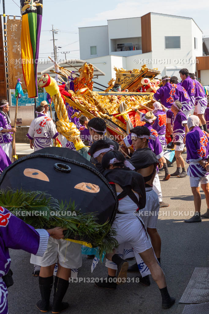 三重県　富田の鯨船行事　町練り　神社丸