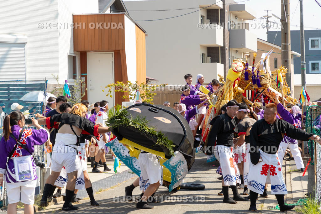 三重県　富田の鯨船行事　町練り　神社丸