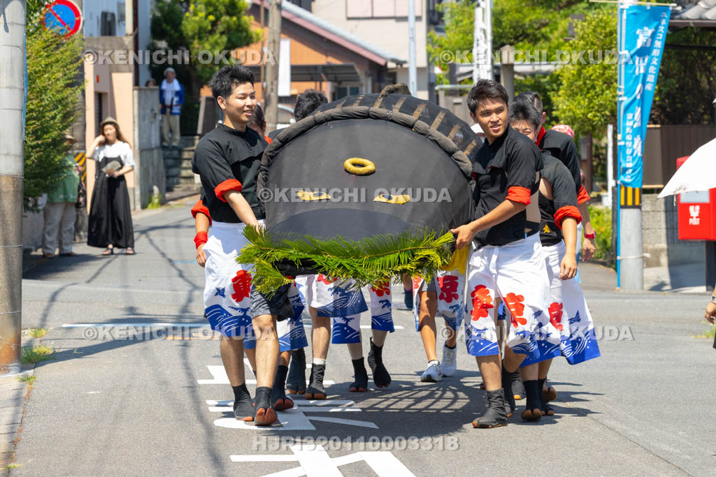 三重県　富田の鯨船行事　町練り　鯨
