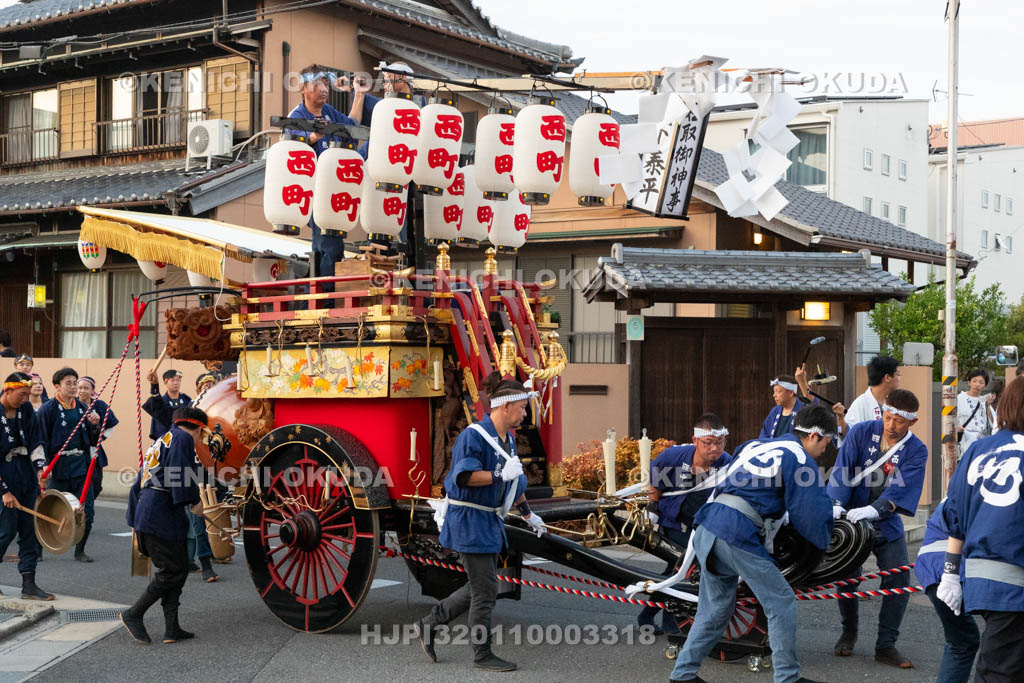 三重県　富田の石取祭　祭車（富田西町）