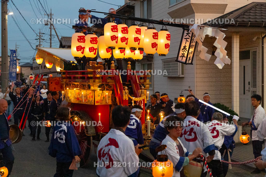 三重県　富田の石取祭　祭車（富田西町）